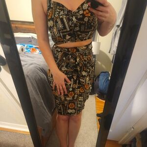 Hot Topic Disney Moana two peice set